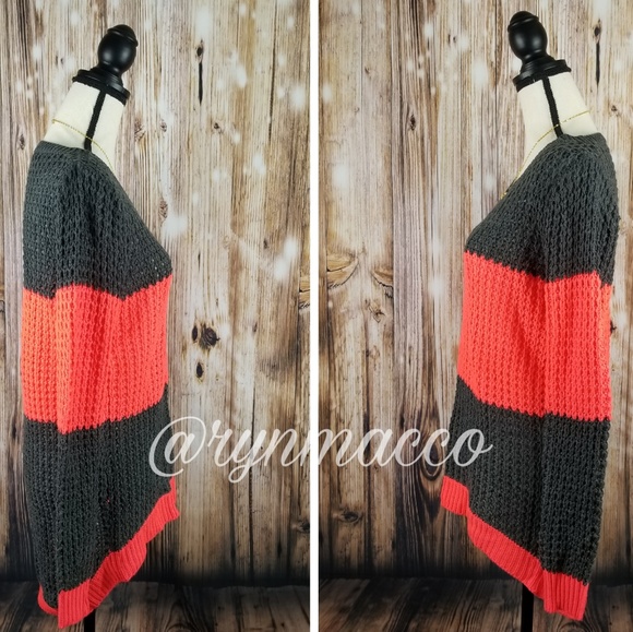 Rue21 | Gray & Hotpink LS Tunic Striped Sweater - Picture 3 of 7